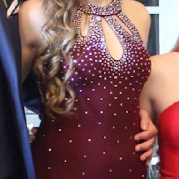 Burgundy Prom Dress - Picture 6 of 8